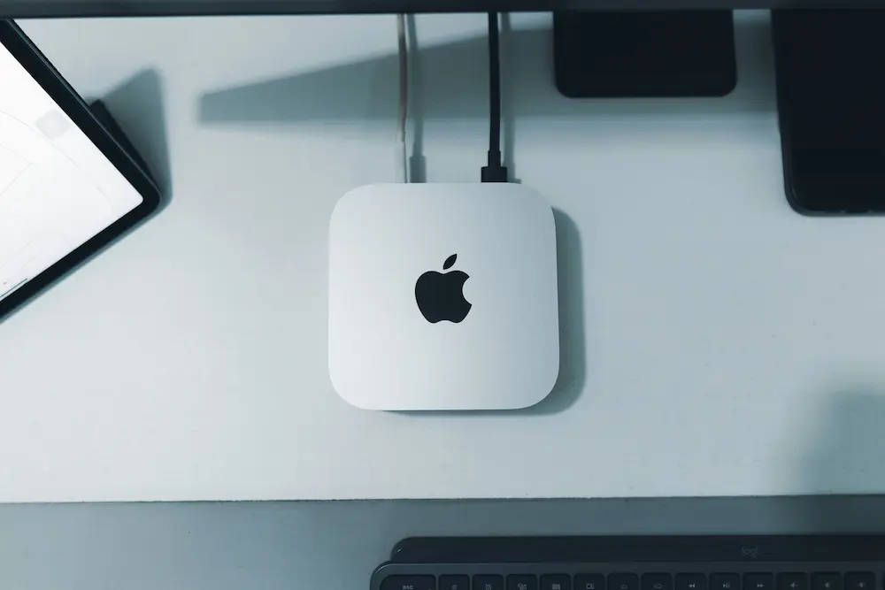 Apple mini